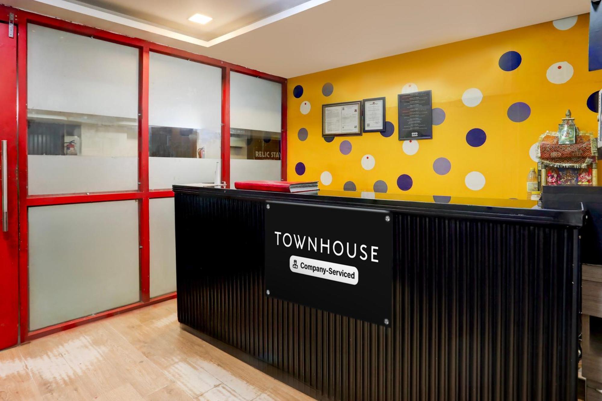 Townhouse Rohini Sector 24 Hotel Delhi  Exterior photo
